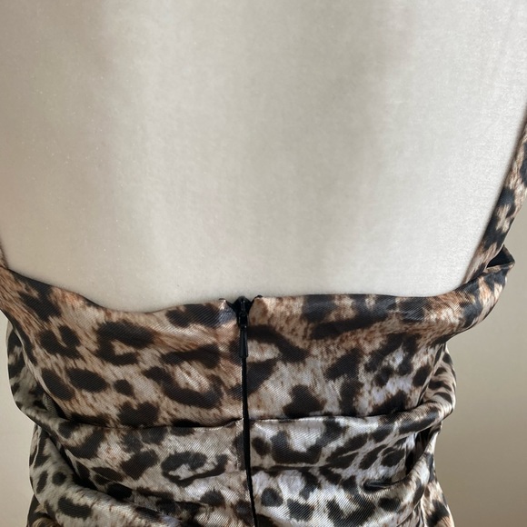 NWT Nicole Miller Leopard Print Ruched Dress - Picture 8 of 14